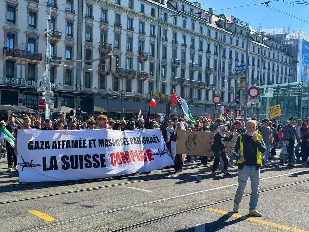 Genève : des milliers de manifestants en soutien à la Palestine, mobilisés par BDS-Genève