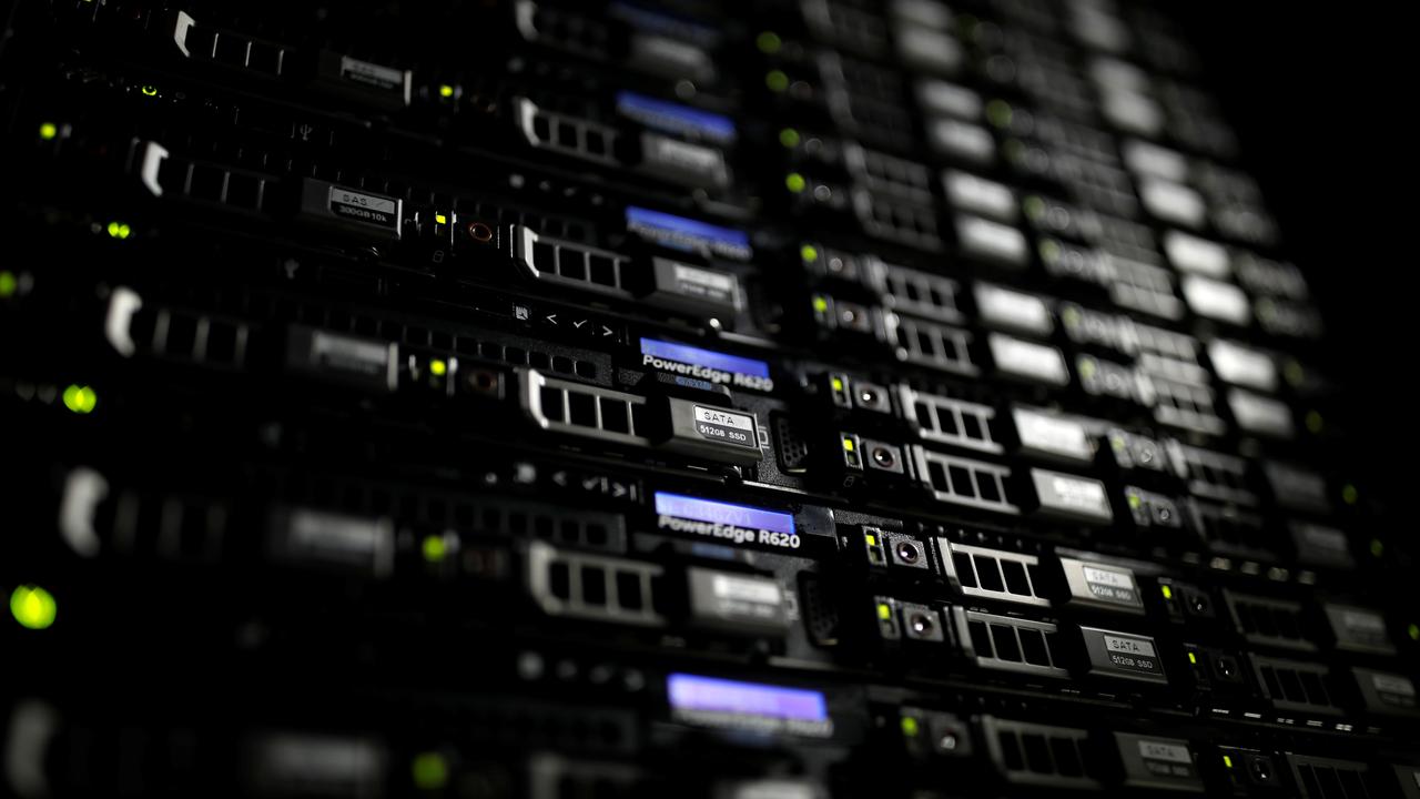 La Suisse intensifie ses formations en intelligence artificielle face à une demande accrue
