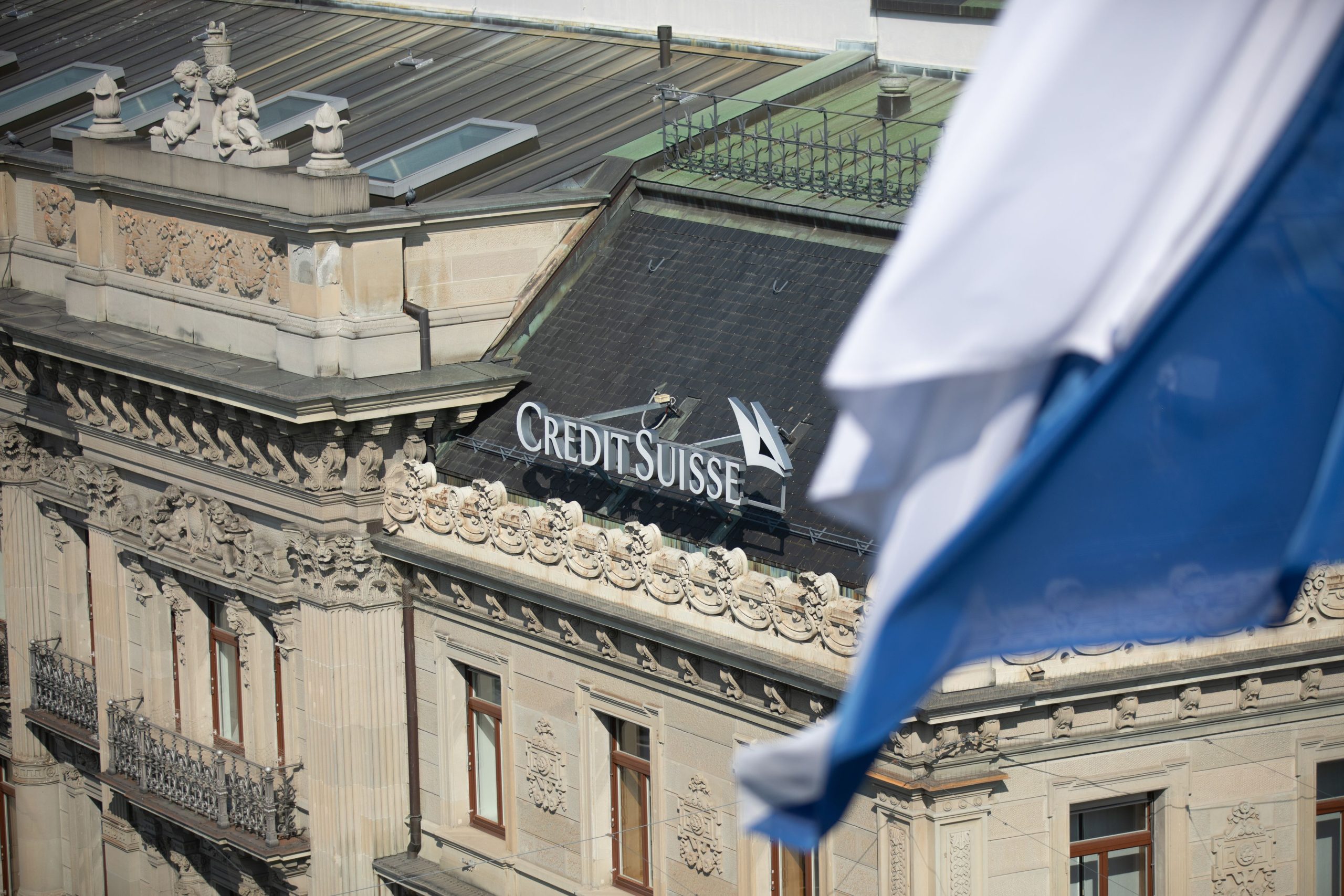 Winterthour : une fenêtre chirurgicale transparente permet de voir naître l’enfant lors d’une césarienne