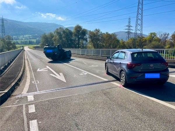 Frappes nocturnes israéliennes au Liban : réaction libanaise et cadre du cessez-le-feu à Gaza