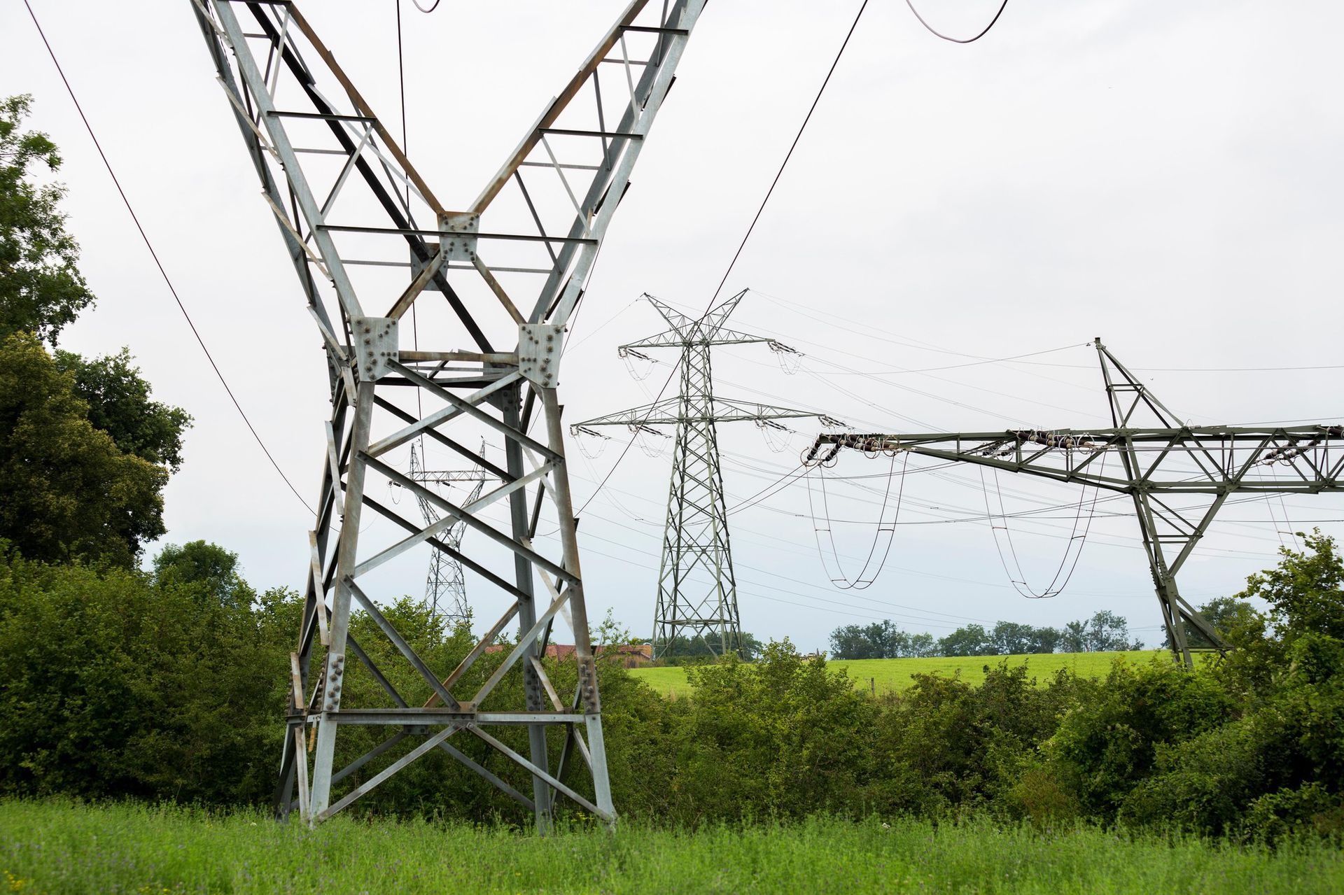 Genève: près de 6 700 clients privés d’électricité après une panne des SIG