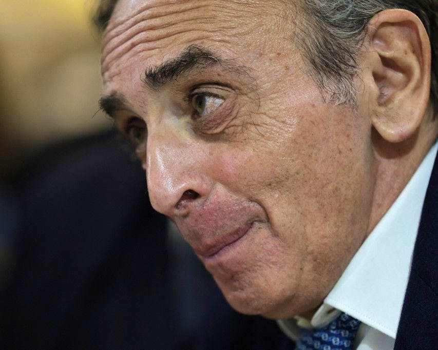 Présidentielle française : Zemmour favorable à une primaire ouverte entre Darmanin et Knafo, et les discussions s’intensifient