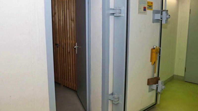 Erreur d’interprétation lors d’un déménagement en Suisse alémanique : litige entre voisine syrienne et entreprise pour 43 objets estimés à 10 000 CHF